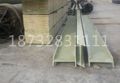 ����������g